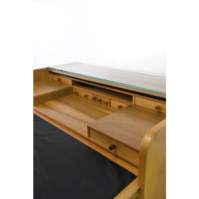 Wood 804 Writing Desk by Gianfranco Frattini for Bernini, 1970s For Sale - Image 7 of 12