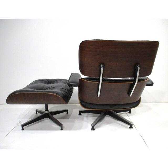 Herman Miller Eames Rosewood Leather 670 Lounge Chair With Ottoman for Herman Miller (Db) For Sale - Image 4 of 12