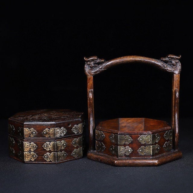 Chinese Rosewood Octagonal Multi-Tier Carry Box For Sale In Los Angeles - Image 6 of 10