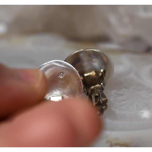 Vintage Sterling Silver Malachite Clip-on Stud Earrings, A Pair For Sale - Image 11 of 18