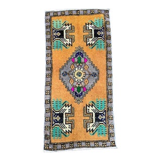 Turkish Yastik Rug 1'7" x 3'3" For Sale