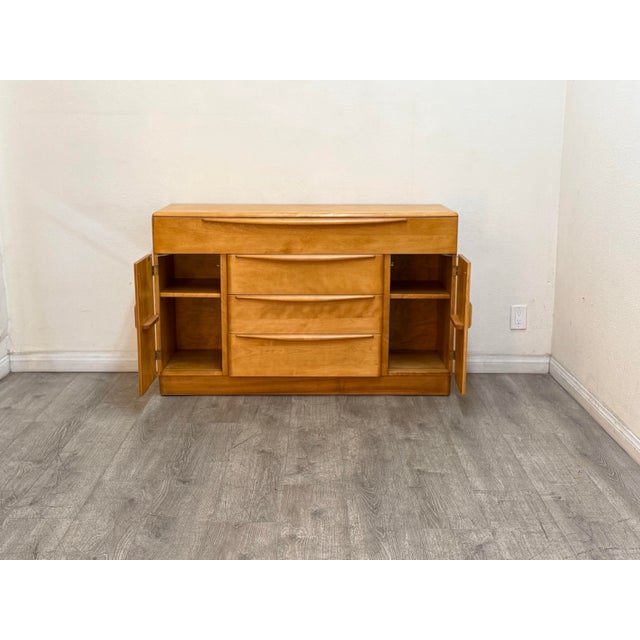 Mid-Century Modern Mid Century Modern Credenza/Sideboard For Sale - Image 3 of 12