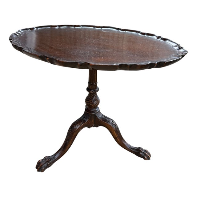 Oval Topped Piecrust Mahogany Tri Legged Side Table, 1800s For Sale