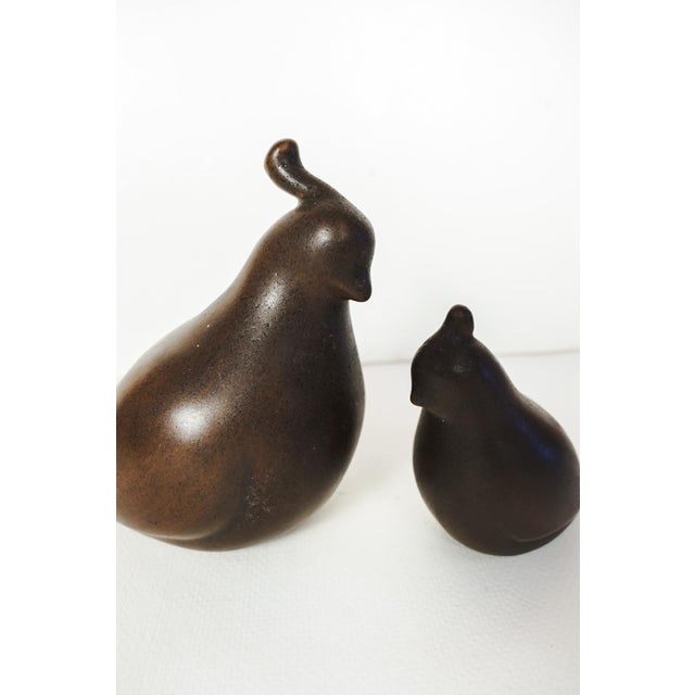 Brown Duncan Modern MCM Set of 2 Ceramic Mold Brown Quail Figurines Pottery Hen & Chick For Sale - Image 8 of 9