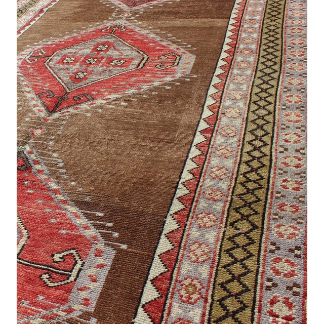 Mid 20th Century Vintage Turkish Oushak Rug With Three Large Medallions and Multiple Borders 4'3"x9'11" For Sale - Image 5 of 8