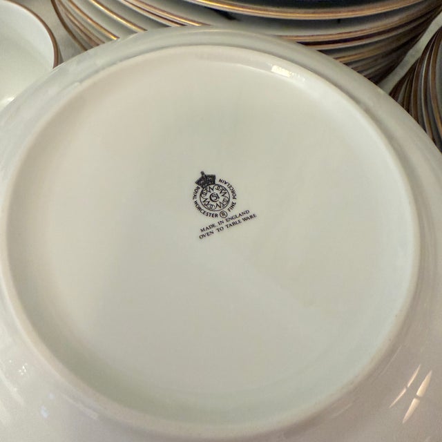 Farmhouse Vintage Royal Worcester Evesham Porcelain Dinner, Service for 12 For Sale - Image 3 of 12