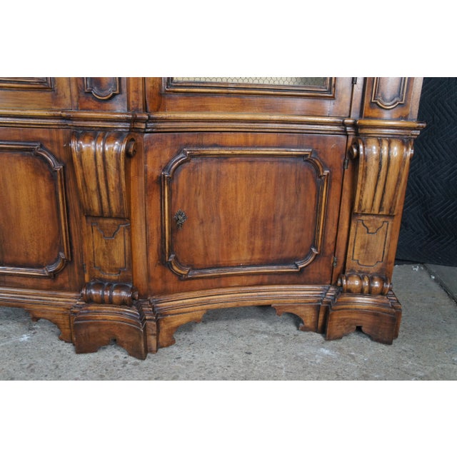 Wellington Hall Italian Walnut Library Bookcase Breakfront Display Cabinet Mesh For Sale - Image 11 of 18