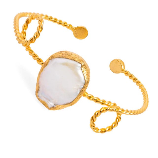 Pearl Stone Gold Twisted Cleopatra Cuff Bracelet For Sale In Miami - Image 6 of 7