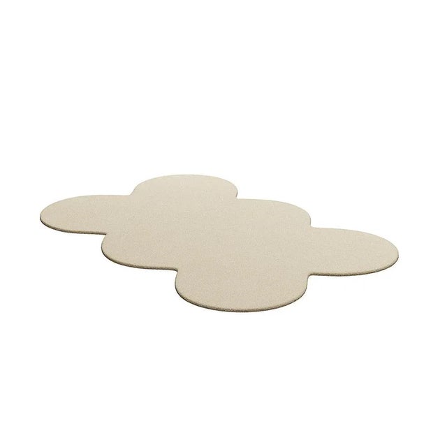 Tapis Essential #006 is a modern rug with a cool shape. Our essential rugs are available in different shapes and various...