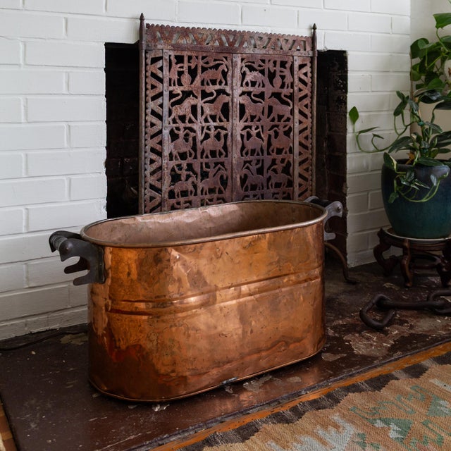 Farmhouse Antique Copper Boiler or Washtub for Planter Beverage Cooler or Firewood Holder For Sale - Image 3 of 17