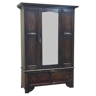 Early 20th Century English Wardrobe in Oak For Sale