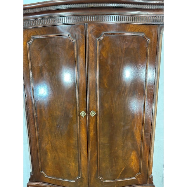 Chippendale Vintage Baker Mahogany Chippendale-Style Armoire Cabinet With Drawers For Sale - Image 3 of 11