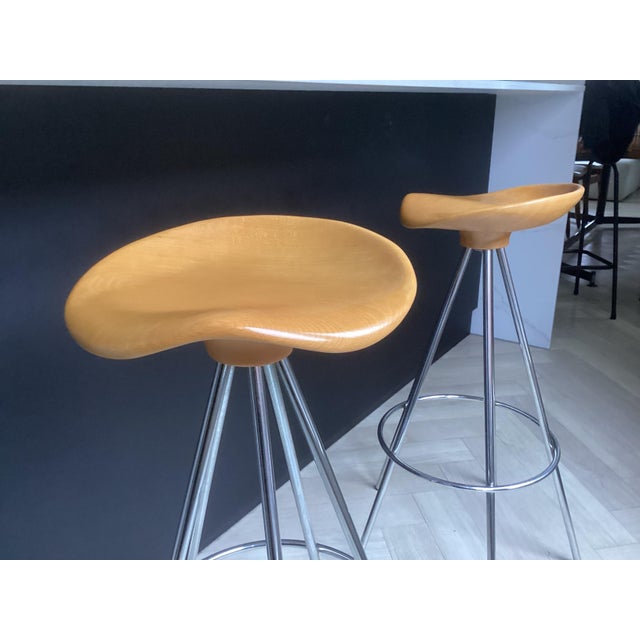 Mid-Century Modern Jamaica Swivel Bar Stools by Pepe Cortès for BD Barcelona, 1990s, Set of 2 For Sale - Image 3 of 9