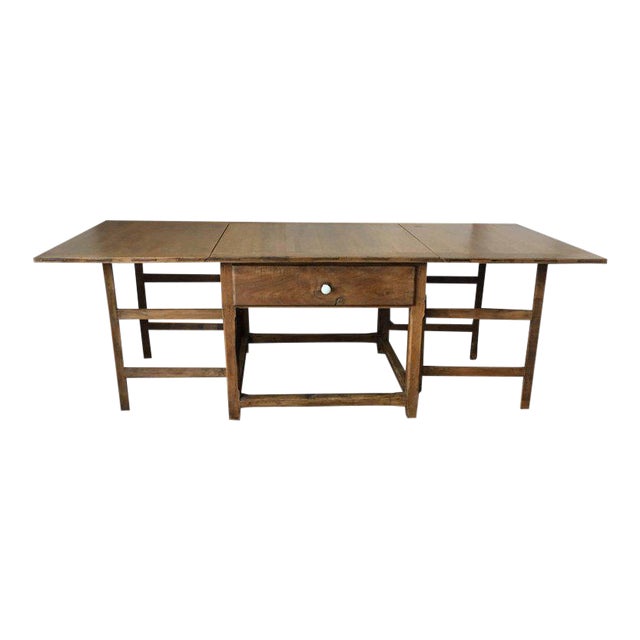 Spanish, 18th Century Drop-Leaf Table with Four Gate-Leg and Three Drawers For Sale