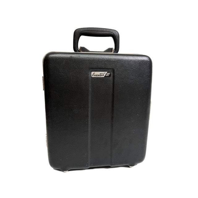 Mid-Century Modern Mid-Century Executair 101 Traveling Bar Set For Sale - Image 3 of 3