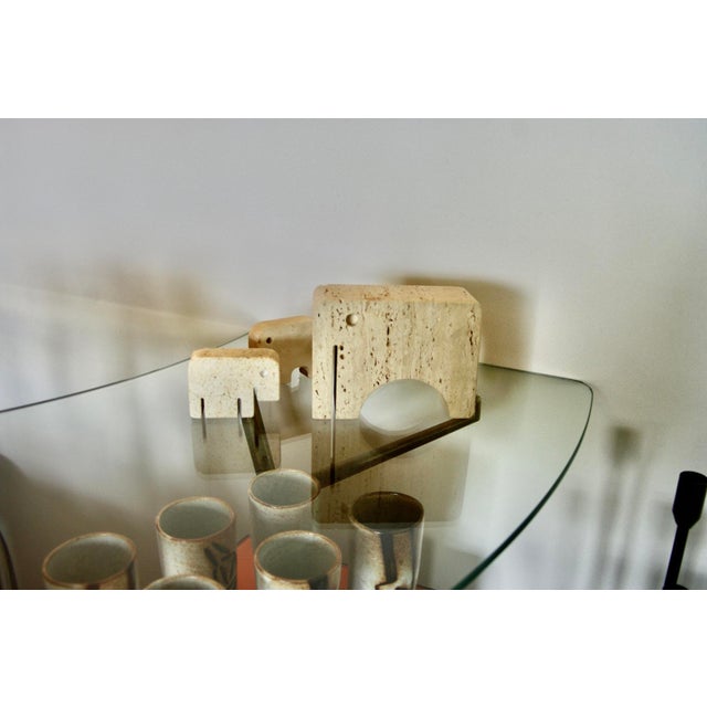 Elephant Group in Travertine by Enzo Mari for Fratelli Mannelli, 1970, Set of 3 For Sale - Image 6 of 8