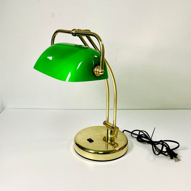 1970s Vintage Art Deco Arts & Crafts Emeraldite Bottle Green Glass Shade Brass Bankers Desk Lamp For Sale - Image 11 of 16