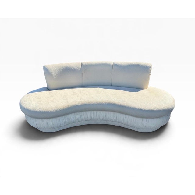 Postmodern Sculptural Curved Kidney Cloud Sofas – Pair of 2 For Sale In Philadelphia - Image 6 of 10