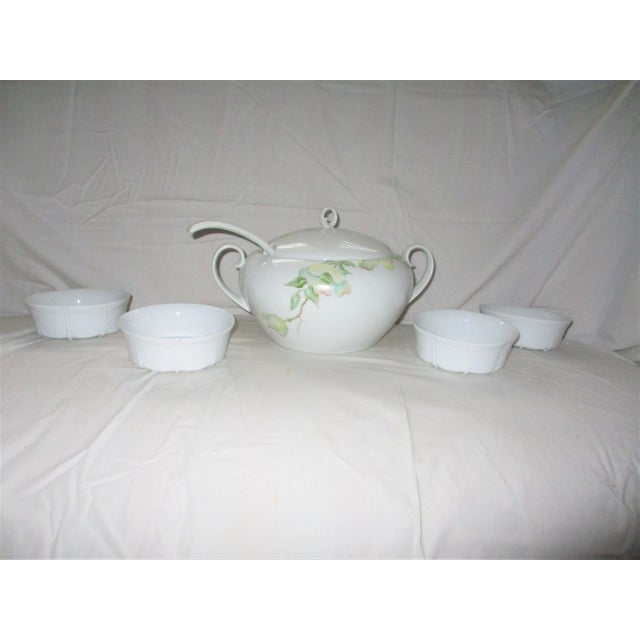 This is a Gorgeous! Seltmann Weiden Soup Tureen Made in Germany that comes with a Lid and Ladle with four matching soup...