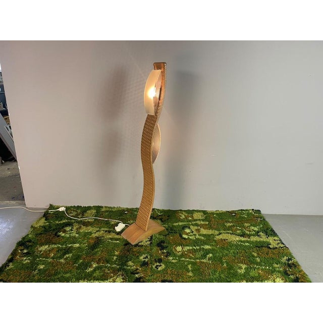 Italian Sculptural Woven Cane Floor Lamp, 1980s For Sale - Image 4 of 13