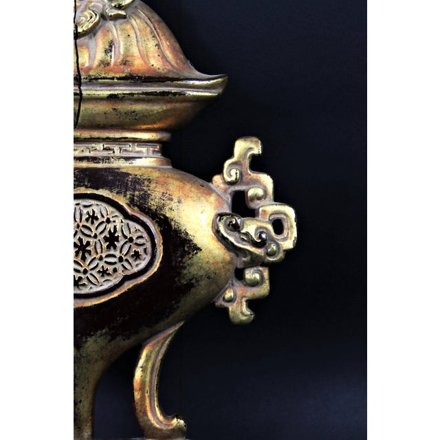 Mid 18th Century 18th Century Chinese Decoration Element in Lacquered & Gilded Wood, 1750s For Sale - Image 5 of 9