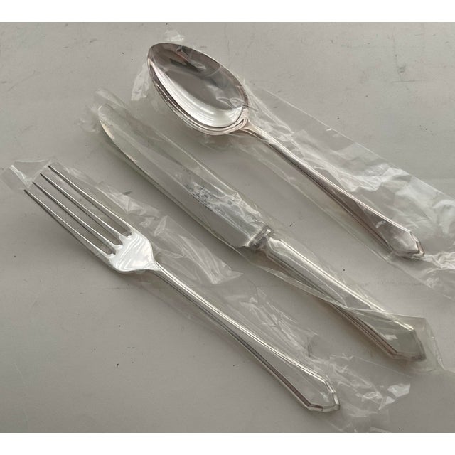 Traditional 1970s Silver Dessert Spoon, Pembury For Sale - Image 3 of 9
