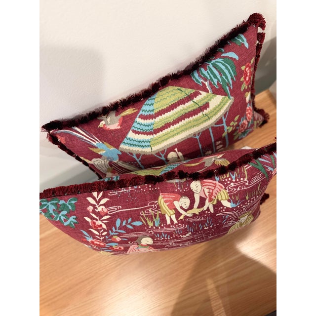 Schumacher Yangtze River Pillow Cover and Insert For Sale - Image 4 of 5