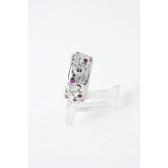Art Deco Ruby and Diamond Platinum Band Ring size 5 For Sale - Image 4 of 7