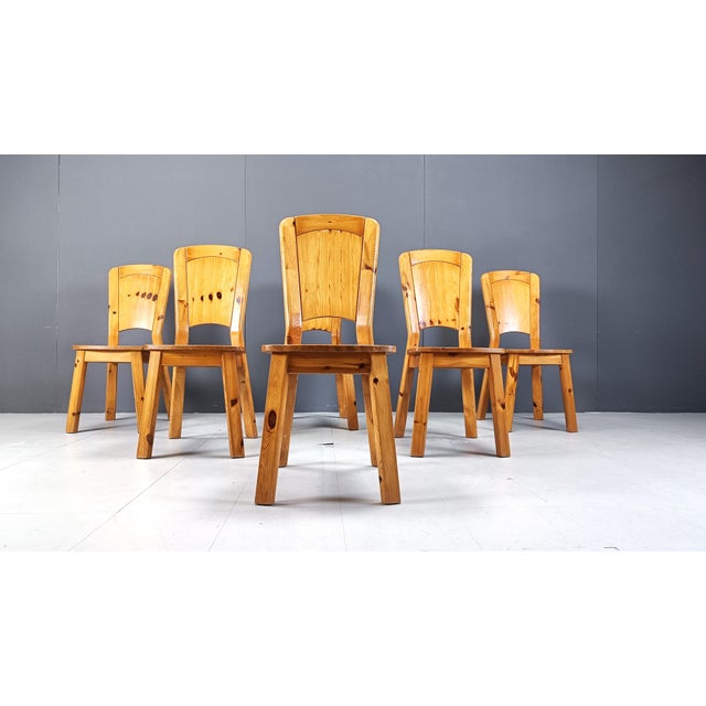 Vintage Pine Wood Dining Chairs, 1970s, Set of 6, in Good conditions. Designed 1970 to 1979