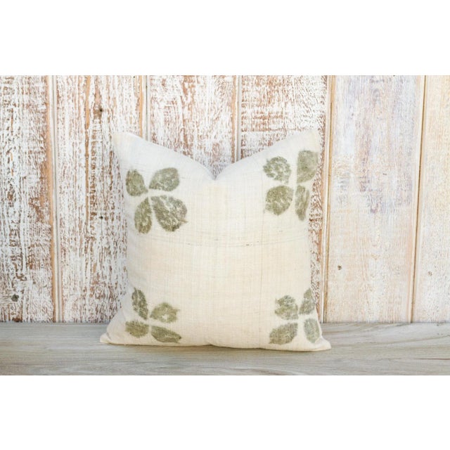 Linen Vintage Toli Leaf Printed Organic Silk Pillow For Sale - Image 8 of 8