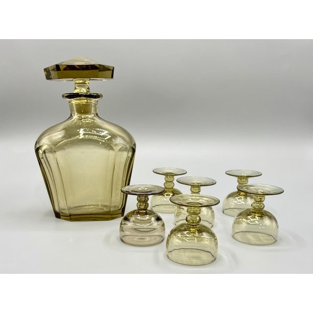 Mid-Century Modern Amber Glass Decanter and Six Liqueur Glasses, 1950s, Set of 7 For Sale - Image 11 of 17