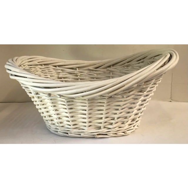 Mid 20th Century Vintage White Wicker Handled Basket For Sale - Image 5 of 8