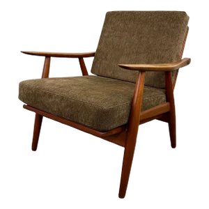 Hans Wegner Ge-270 Lounge Chair by Getama