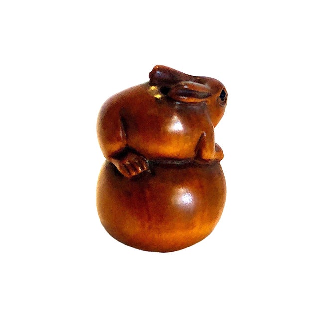Set of Nine Japanese Netsuke Rabbits From the Showa Era For Sale - Image 14 of 18