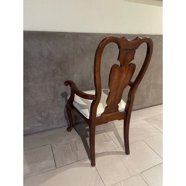 Late 20th Century Vintage Universal Furniture Ltd. Mahogany Queen Anne Armchair | Chippendale Inspired Accent Chair For Sale - Image 10 of 12