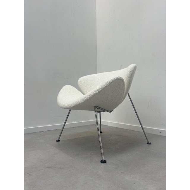 Artifort Orange Slice Chair with Bouclé Upholstery by Pierre Paulin for Artifort, 1975 For Sale - Image 4 of 6