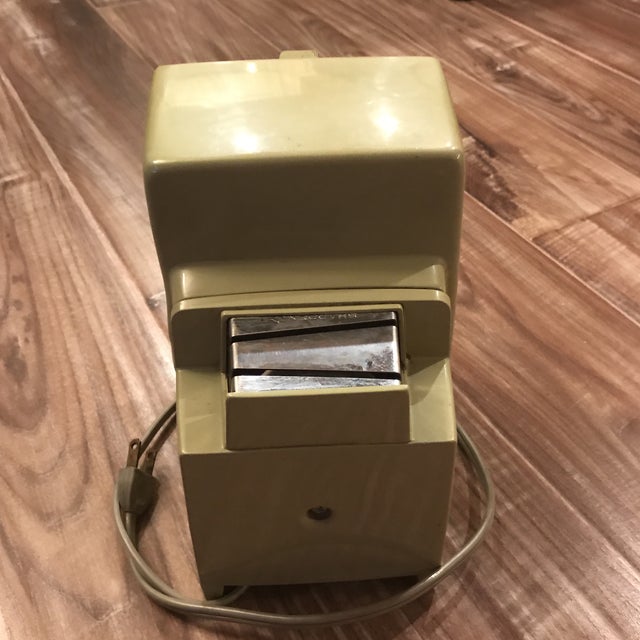 Vintage MidCentury Farberware Green Electric Can Opener Chairish