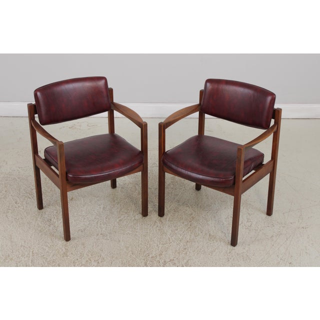 Age: Approx: 40 Years Old Details: Vintage Mid Century Modern Leather Seats Solid Walnut Frames Un-Marked As To...