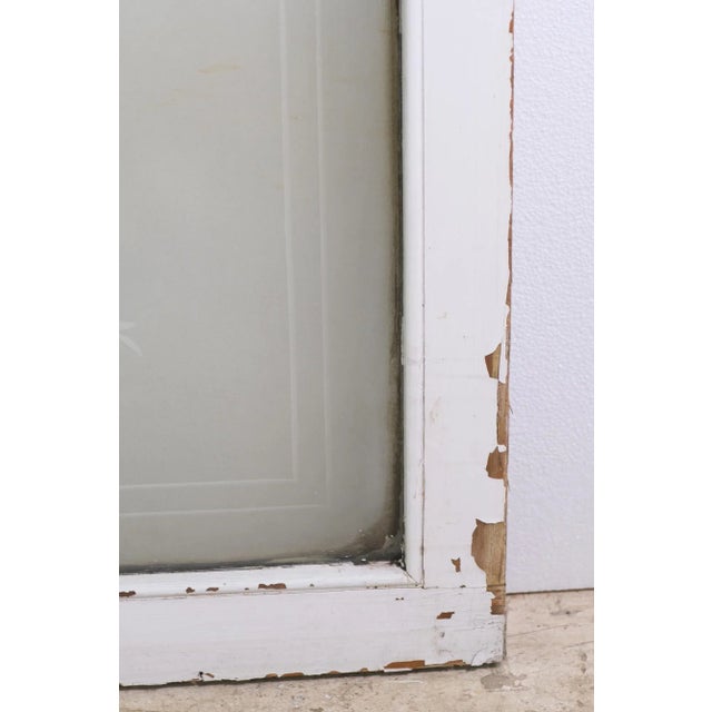 Wood Early 1900s Etched Foliate Frosted Glass Window For Sale - Image 7 of 7