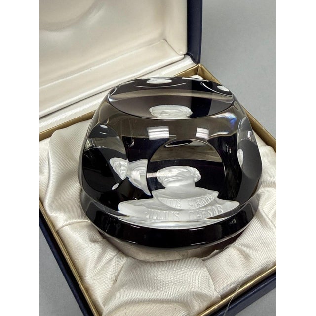 Late 20th Century Franklin Mint 1976 Baccarat France Julius Caesar Purple Sulphide Paperweight For Sale - Image 5 of 14