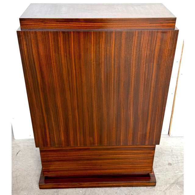 Late 20th Century Art Deco Zebrawood Pedestals, Late 20th Century, Sculptural Pair For Sale - Image 5 of 16