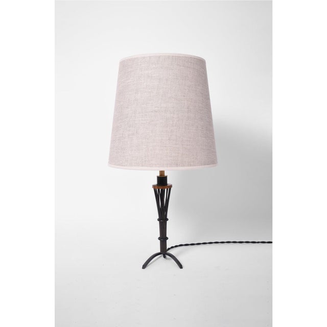 Pair of iron and copper lamps, 1940s. Length (cm): 18 Width (cm): 10 Height (cm): 30 Up to 250V (Europe/UK Standard).The...