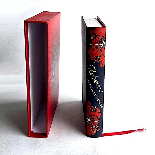 "Rebecca" by Daphne Du Maurier, Folio Society Edition With Slipcase For Sale - Image 10 of 13