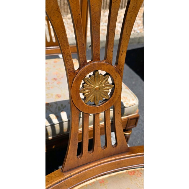 Mid 20th Century Henredon Furniture Breakfast Table W/1 Leaf and 4 Chairs - Set of 5 For Sale - Image 10 of 16