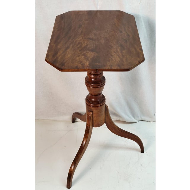 19th Century 19th American Federal Style Cherry Candle Stand Table - Antique Pedestal Accent For Sale - Image 5 of 9