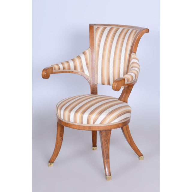 Biedermeier Walnut Armchair attributed to Josef Danhauser, Vienna, Austria, 1820s For Sale - Image 11 of 11