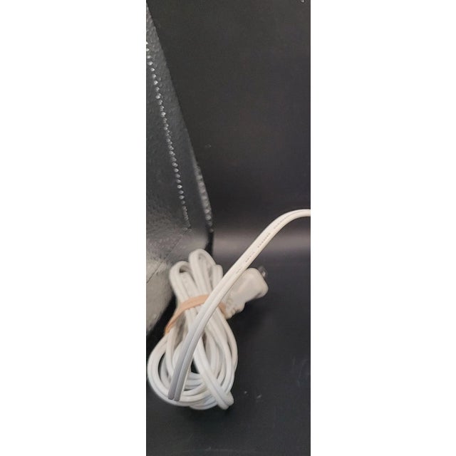 Bring elegance and timeless artistry to your home with this stunning Chinese Famille Rose porcelain ginger jar table lamp....