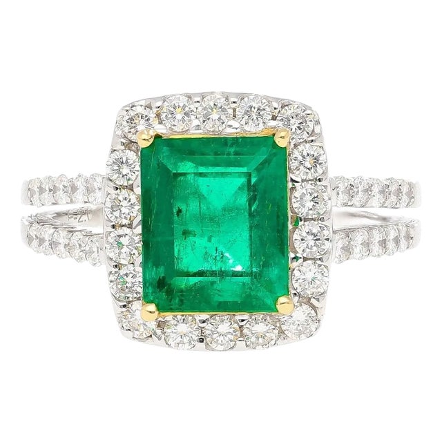 2.06 Carat Old Mine Muzo Colombian Emerald & Diamond Halo Split 18k Ring, Size 7.25 For Sale