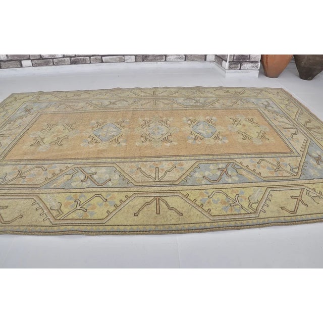 Vintage Anatolian Oversize Rug For Sale In Phoenix - Image 6 of 10