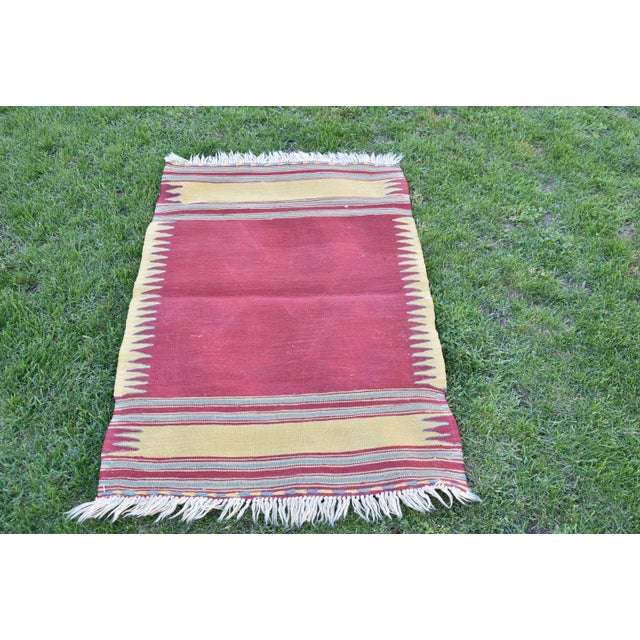 Textile 1970s Traditional Hand Knotted Turkish Cappadocia Small Size Kilim Rug For Sale - Image 7 of 7
